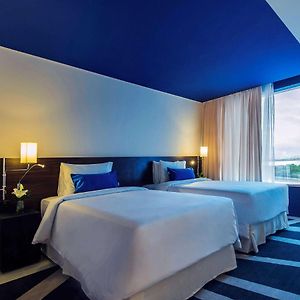 Luxury Twin Room Lake View